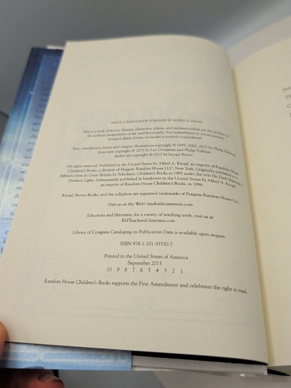 Philip Pullman GOLDEN COMPASS His Dark Materials SLIPCASE HB 20th Anniversary Ed - Picture 10 of 11